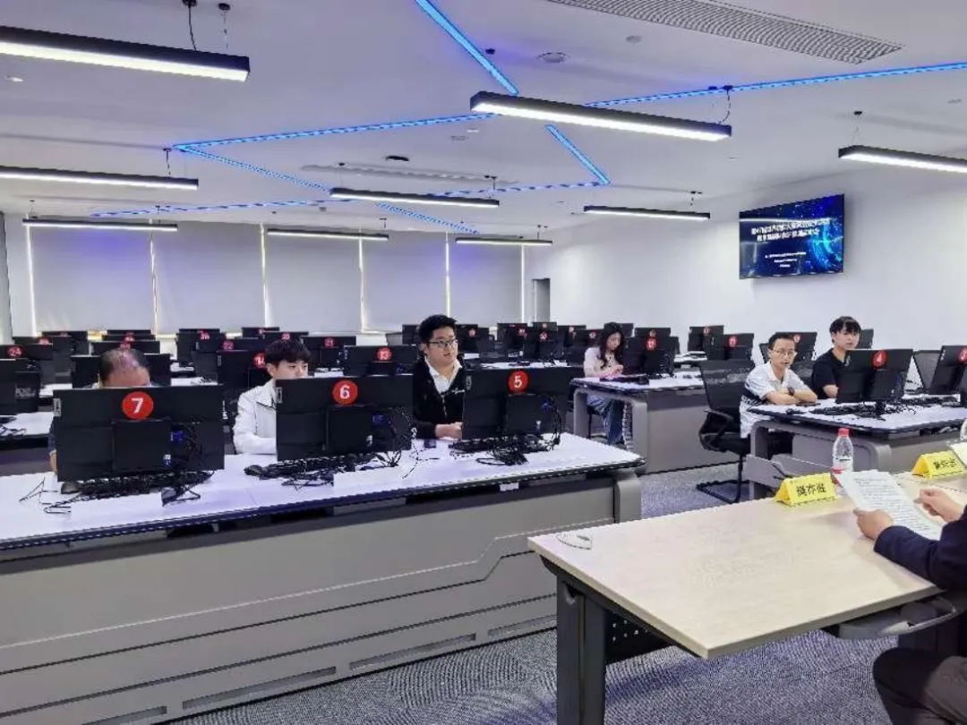 第47屆世界技能大賽網(wǎng)絡(luò)安全項(xiàng)目中國(guó)集訓(xùn)隊(duì)強(qiáng)化階段訓(xùn)練在上海海盾安全技術(shù)培訓(xùn)中心啟動(dòng)