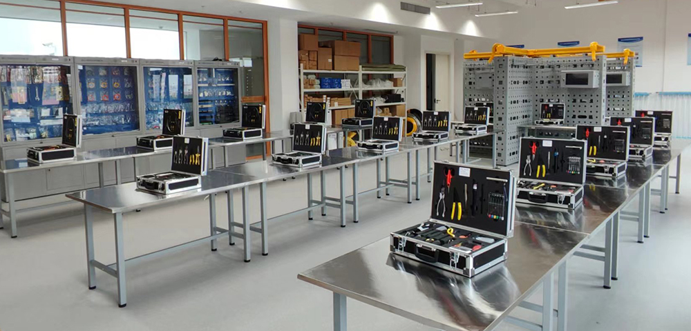 網(wǎng)絡綜合布線實訓室案例